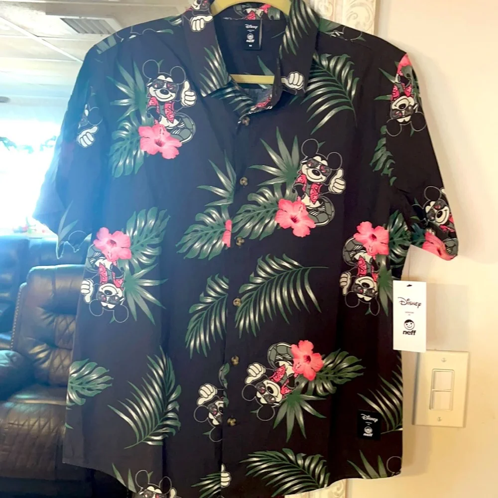 Men’s Neff Disney Collection Floral Hawaiian Mickey Mouse shirt in Size medium - Picture 1 of 6